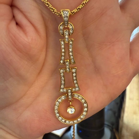 Camrose & Kross JBK Gold-Tone Vintage Crystal Pendant Necklace - Picture 5 of 5